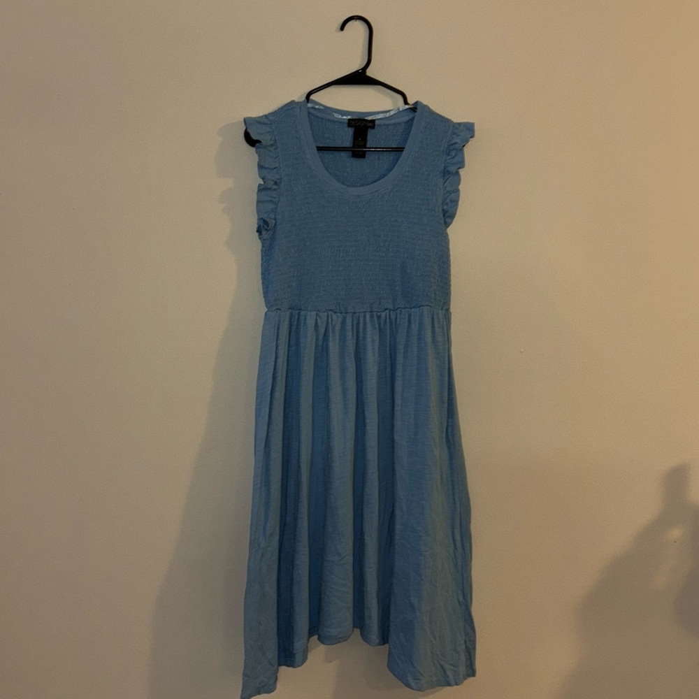 Design 365 Flutter Sleeve Dress